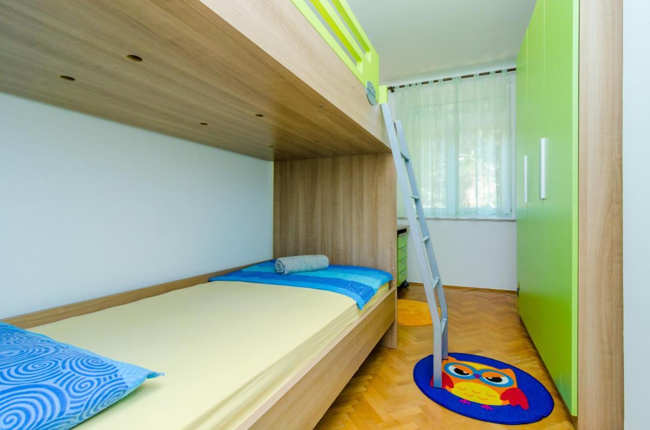 Sun City Apartment Дубровник Екстериор снимка