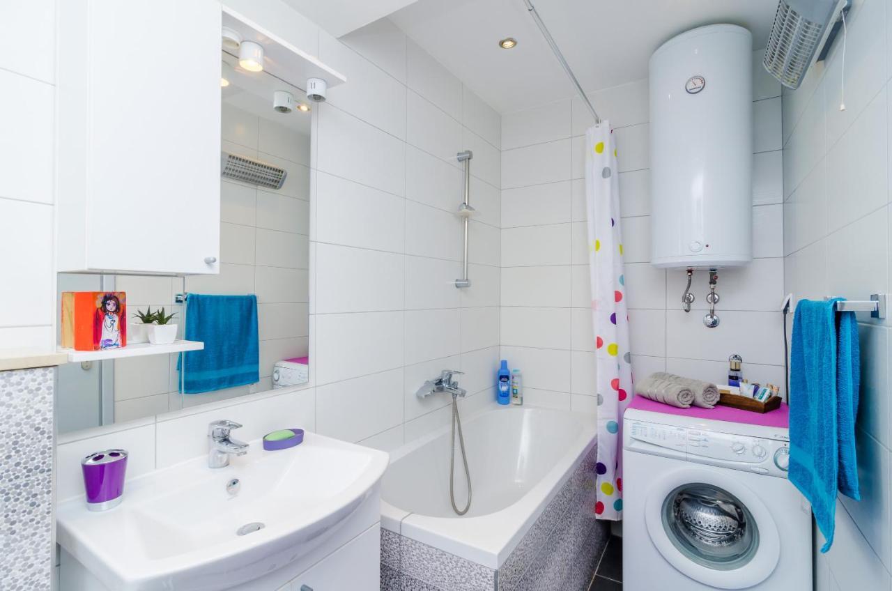 Sun City Apartment Дубровник Екстериор снимка